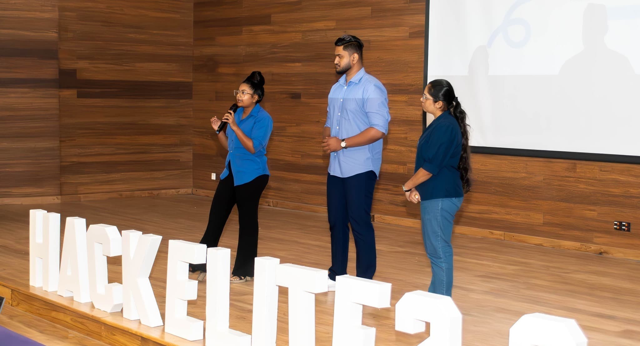 HackElite 2.0 - Winning Pitch